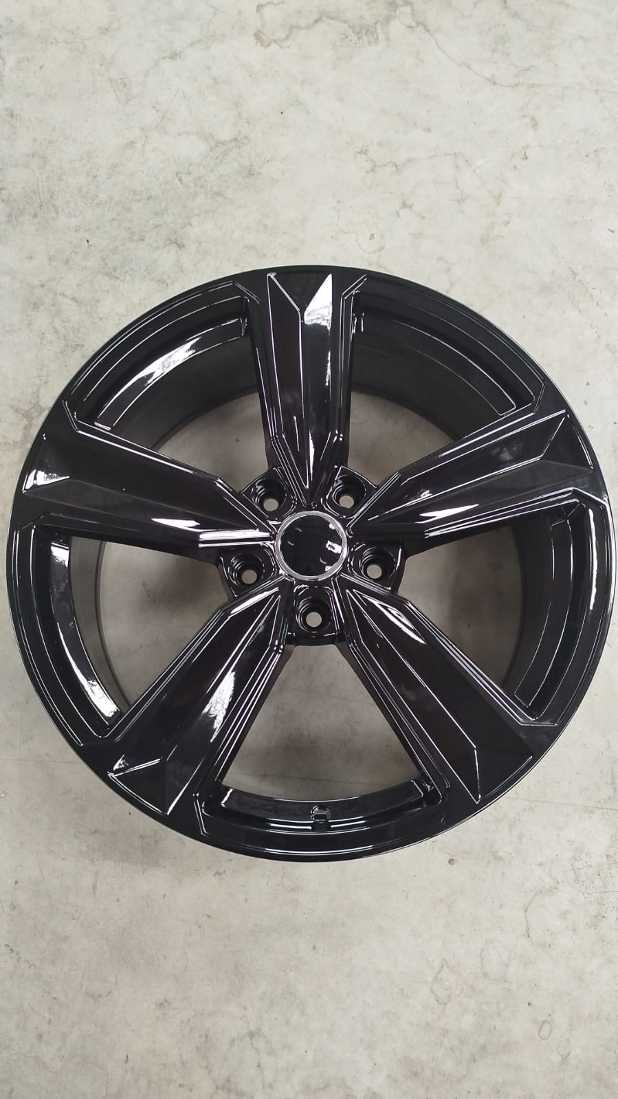 Stuttgart 8.5*20 5/130 ET45 d71.5 ZB-1397 B