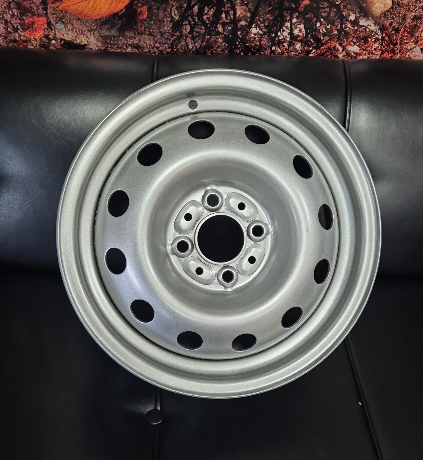 Accuride Ваз 2112 5.5*14 4/98 ET35 d58.6 Серебро
