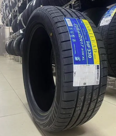 Habilead 215/45/17 91W HF330