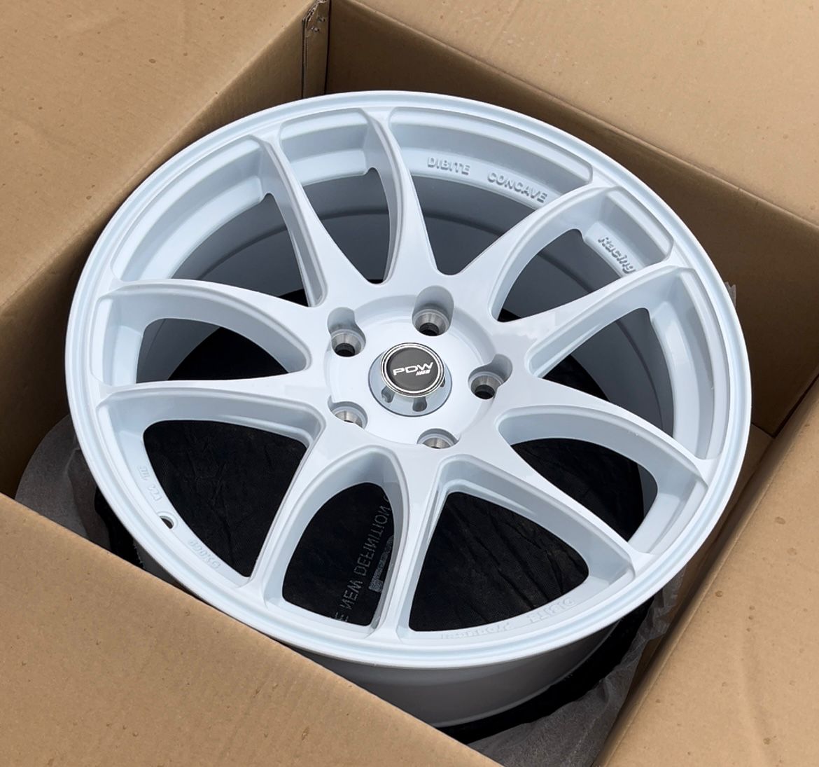 PDW DIBITE EMOTION 7.5*17 5/114.3 ET40 d67.1 white