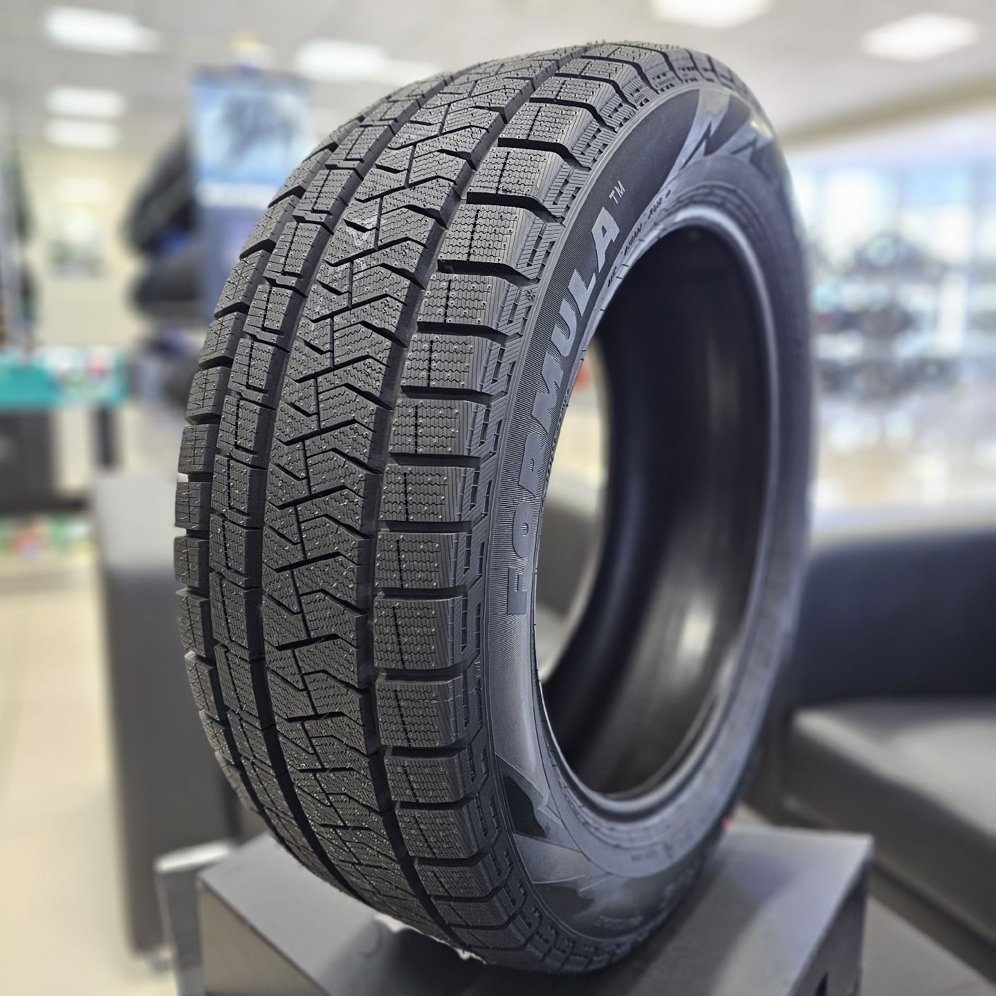 FORMULA 215/50/17 95T ICE FRICTION
